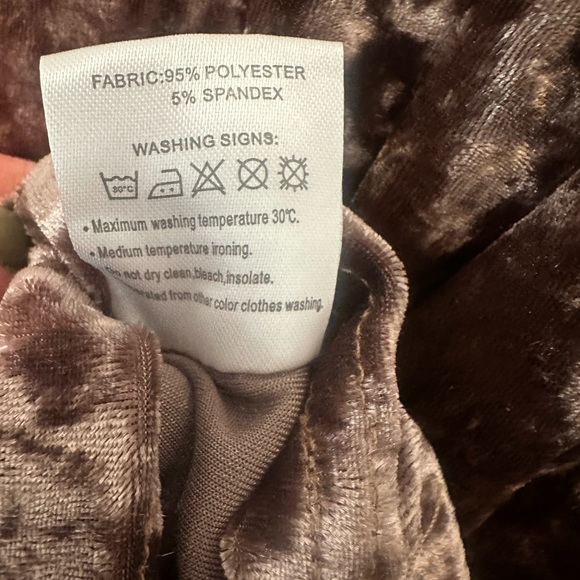 Cute Taupe colored velvet top-Amazon - Picture 3 of 5